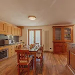 Casa Jasmin - Scopri Le Bellezze Di - Cour 0154 Courmayeur