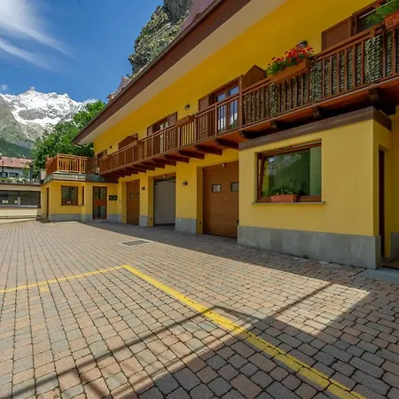 Casa Jasmin - Scopri Le Bellezze Di - Cour 0154 * Курмайор