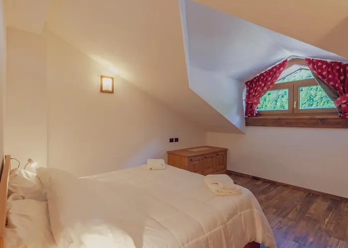 Casa Jasmin - Scopri Le Bellezze Di - Cour 0154 Courmayeur